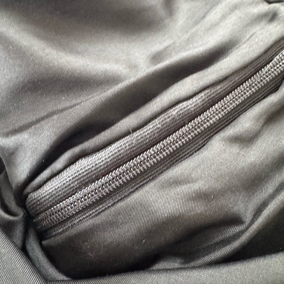 💥Ann Taylor Black Velvet Pants - Picture 3 of 6